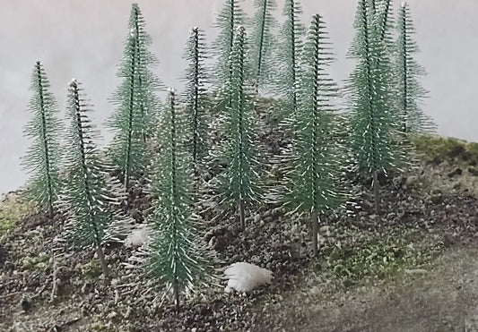 Rock Island Hobby 24202 Snow Covererd Fir Trees 90mm (8) & 110mm (8)