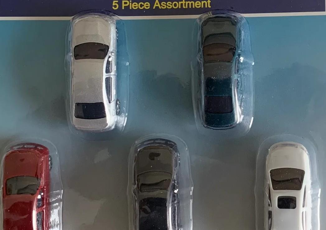 Rock Island Hobby 32100 US Assorted Automobiles (5) HO