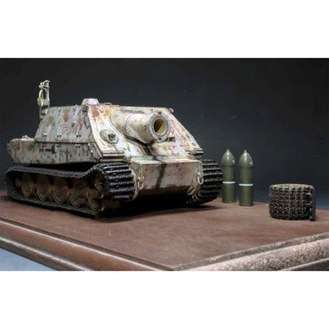 Ryefield Models 5012 Sturmmorser Tiger Tank 1:35 Plastic Model Tank Kit