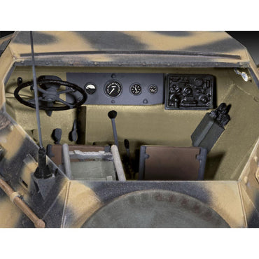 Revell 03335 German Command Armoured Vehicle Sd.Kfz.247 Ausf.B 1:35 Model Kit