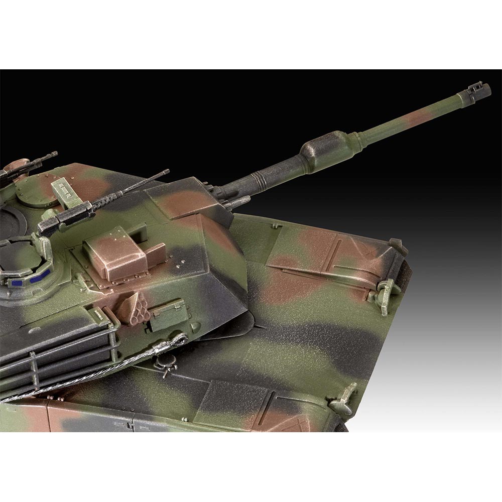 Revell 03346 M1A2 Abrams Tank 1:72 Model Kit