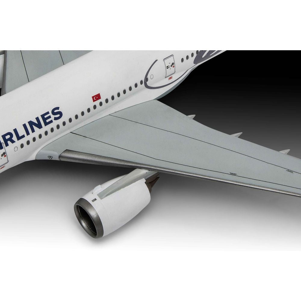Revell 03773 Airbus A350-900 Turkish Airlines 1:144 Model Kit
