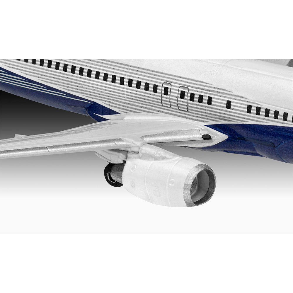 Revell 03809 Boeing 737-800 1:288 Model Kit