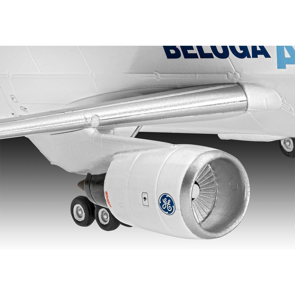 Revell 03817 Airbus A300-600ST Beluga 1:144 Model Kit