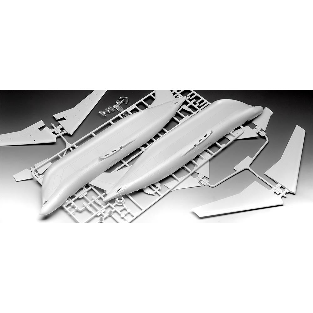 Revell 03817 Airbus A300-600ST Beluga 1:144 Model Kit
