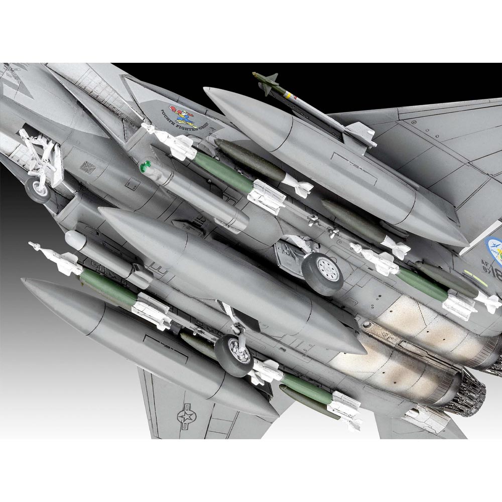 Revell 03841 F-15E Strike Eagle 1:72 Plastic Model Kit