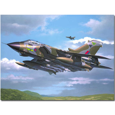 REVELL Tornado GR.1 RAF 1:72 Aircraft Model Kit - 04619