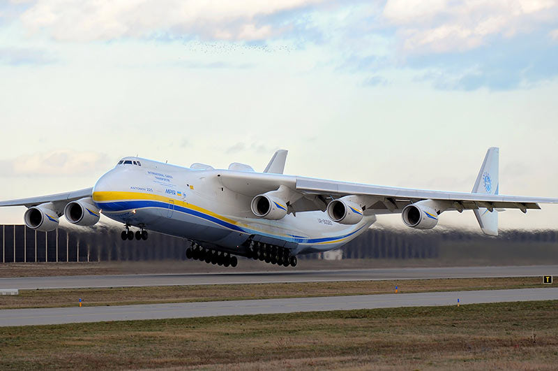REVELL Antonov An-225 Mrija 1:144 Aircraft Model Kit 04958