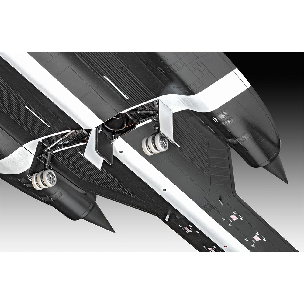 Revell 04967 Lockheed SR-71 Blackbird 1:48 Plastic Model Kit