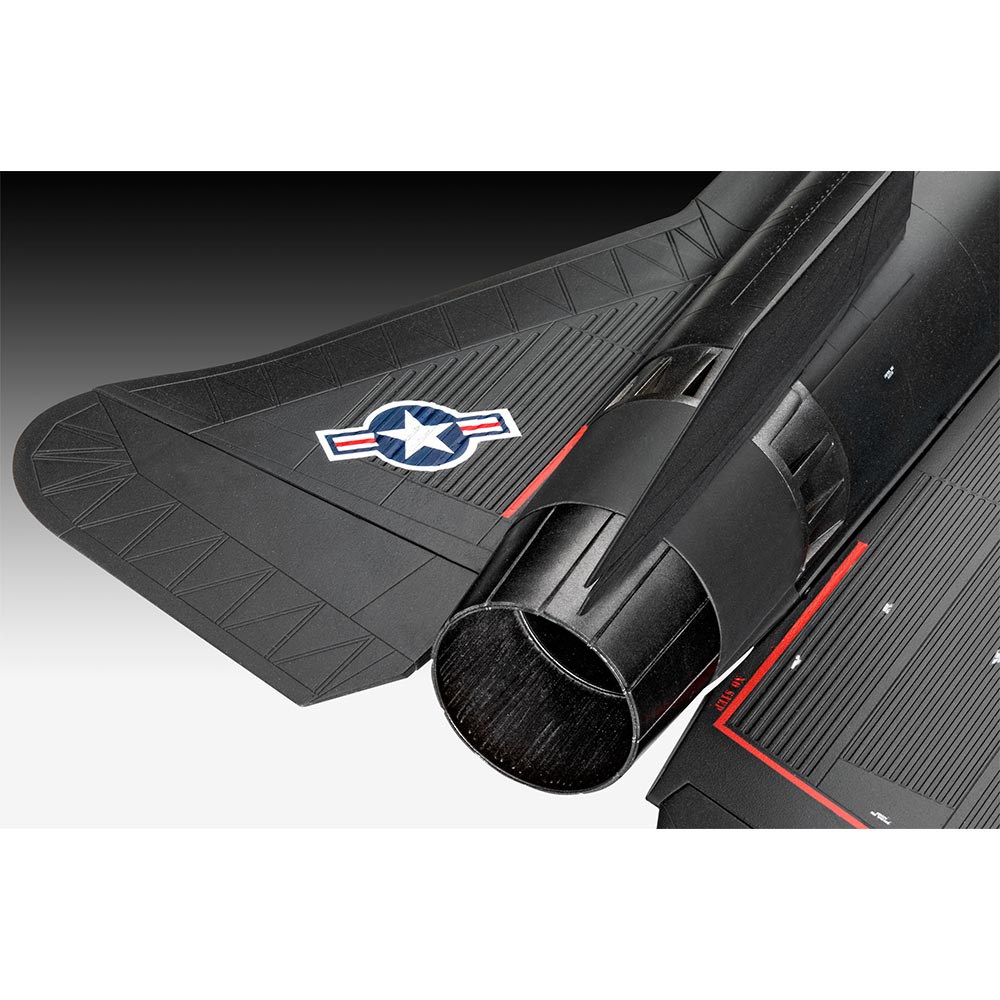 Revell 04967 Lockheed SR-71 Blackbird 1:48 Plastic Model Kit