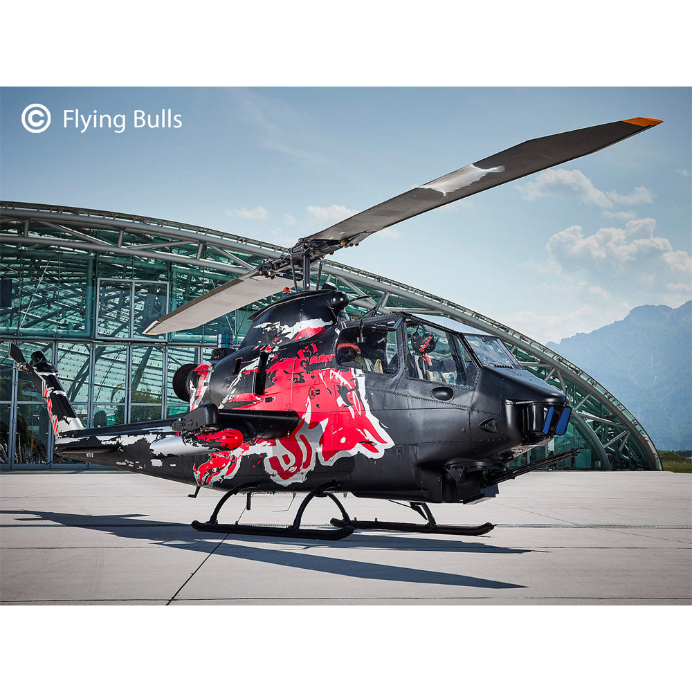 Revell 05640 Gift Set AH-1F Cobra: Flying Bulls 25th Anniversary 1:48 Model Kit