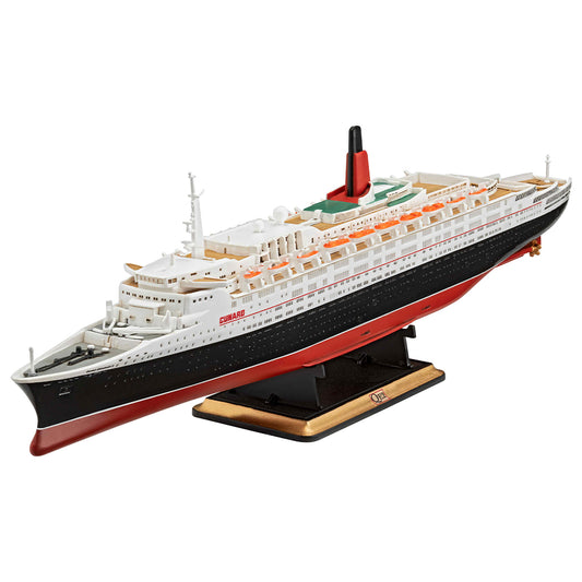 Revell 05806 Queen Elizabeth II 1:1200 Model Kit