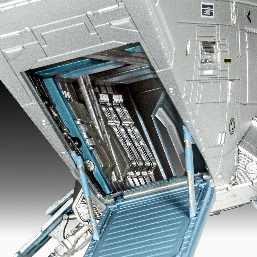 Revell 06747 The Mandalorian: Razor Crest 1:72 Model Kit