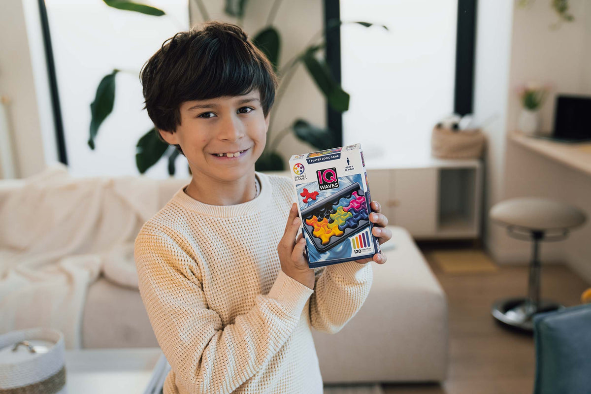 SmartGames IQ Waves Logic Game SG-492