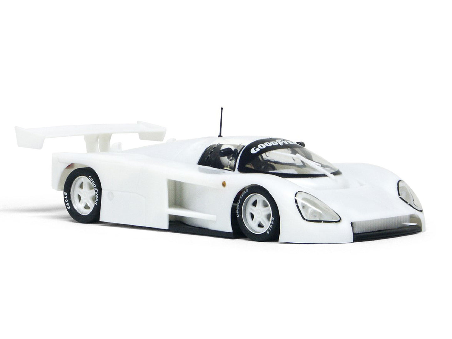 Slot It 88C/BB90R White Kit w/Pre Assembled Painted Parts SICA19Z 1:32