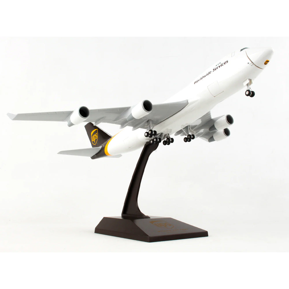 Sky Marks UPS Boeing 747-400F w/Gear & Opening Doors 1:200 Model Plane SKR1113