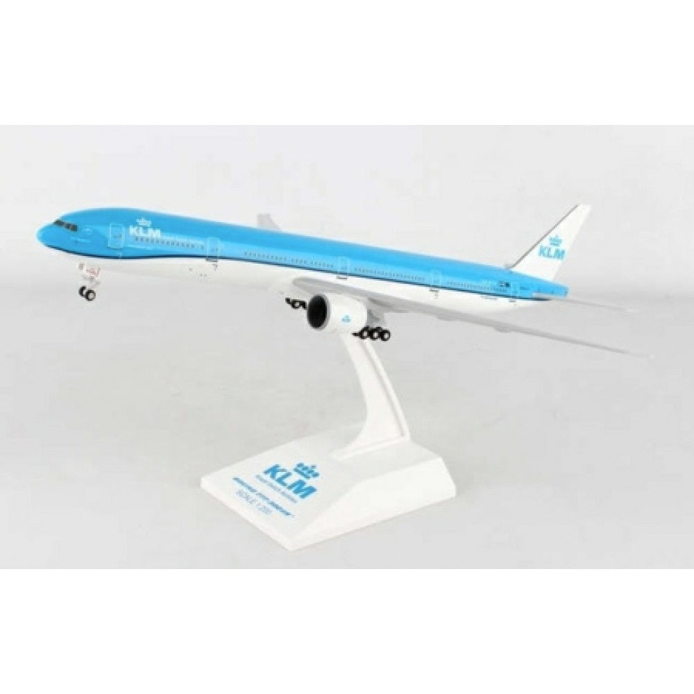 Sky Marks 951 KLM Boeing 777-300ER w/Gear (new livery) 1:200 Diecast Model 951