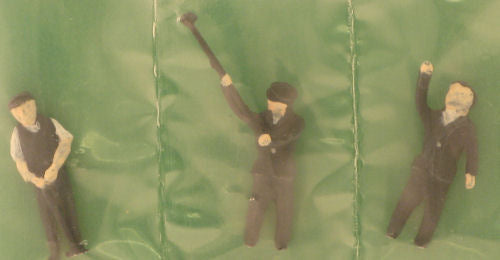 Springside DA88 Coach Cleaners (3) Figure Set OO Gauge