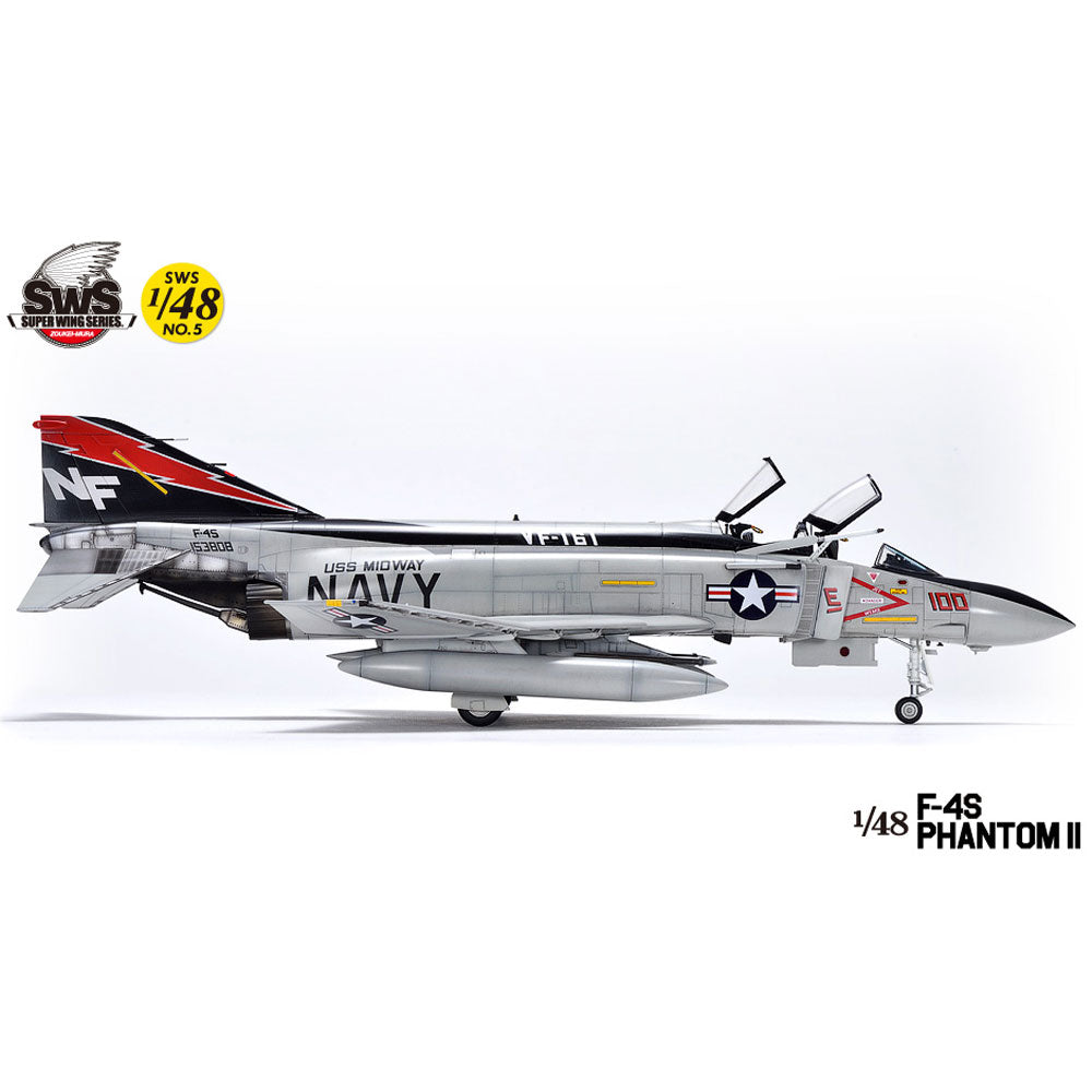 Zoukei Mura SWS48-05 F-4S Phantom II 1:48 Plastic Model Aircraft Kit