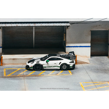 Tarmac Works x Minichamps Porsche 911 GT3RS (992.1) MR White/Green 1:64 Diecast