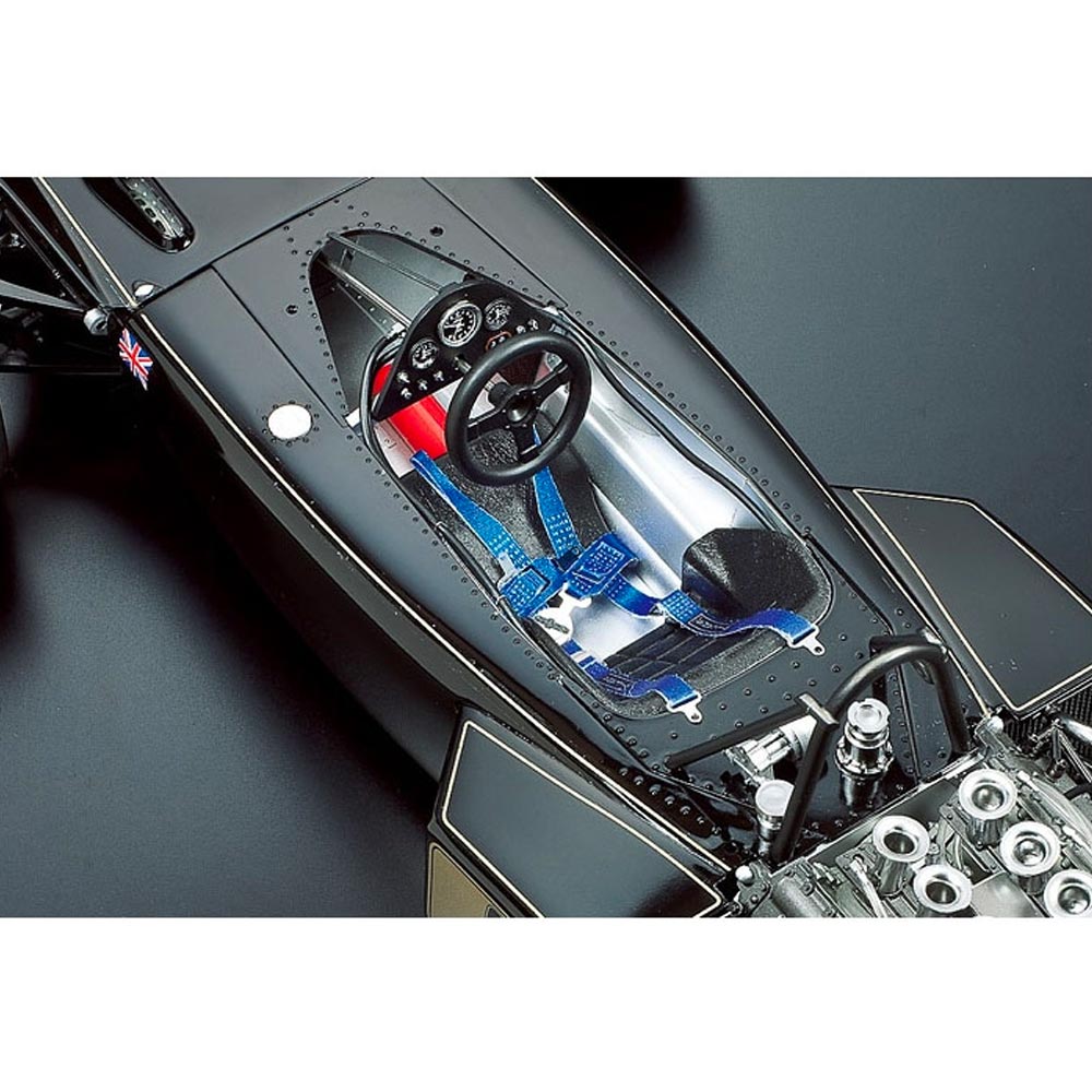 Tamiya 12046 Team Lotus Type 72D 1972 1:12 Model Kit