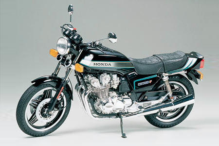 TAMIYA 16020 Honda CB750F 1:6 Bike Model Kit Plastic