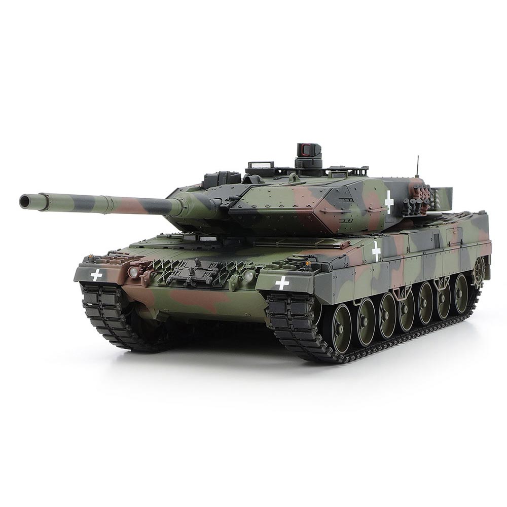 Tamiya 25207 Leopard 2 A6 Ukraine Ltd Edition Tank 1:35 Plastic Model Kit
