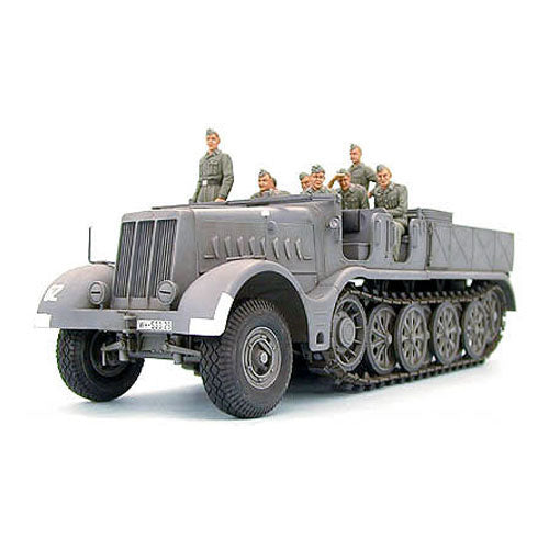 TAMIYA 35239 German 18 Ton Half-track Famo 1:35 Military Model Kit