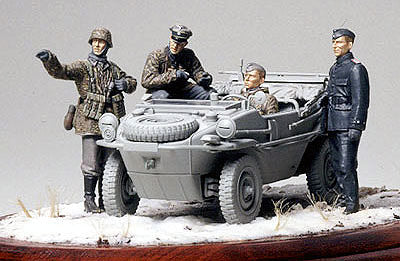 TAMIYA 35253 4 Recon figures for Schwimwagon 1:35 Military Model Kit