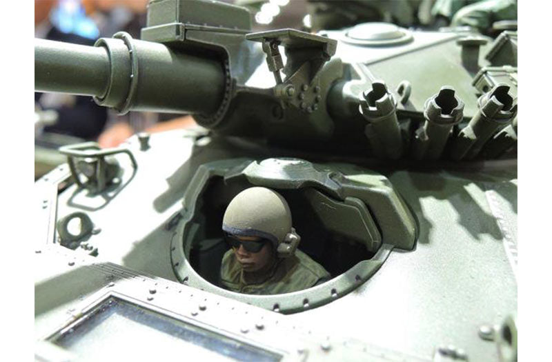 TAMIYA 35365 Sheridan M551 Vietnam 1:35 Tank Model Kit
