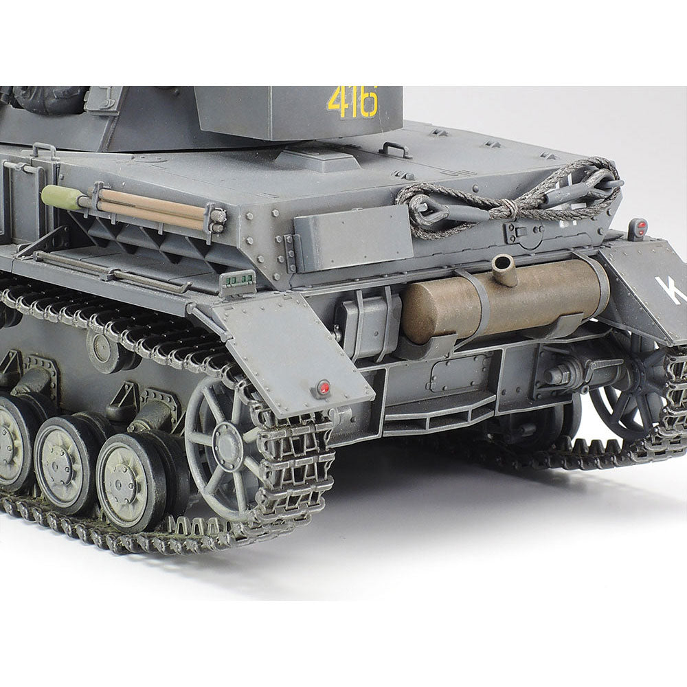 Tamiya 35374 German Panzerkampfwagen IV Ausf F 1:35 Plastic Model Tank Kit