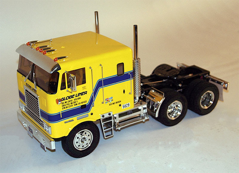 TAMIYA RC 56304 Globe Liner Truck Kit 1:14 Assembly Kit