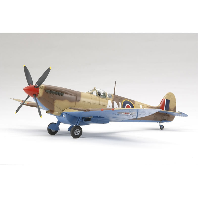 TAMIYA 60320 Spitfire MK.VIII 1:32 Aircraft Model Kit