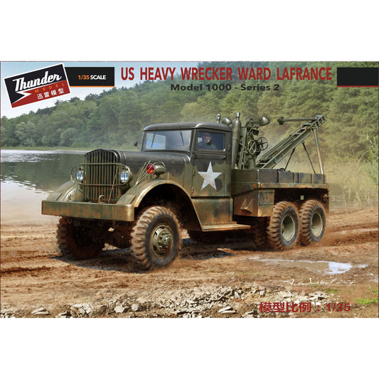 Thunder Model 35010 US Heavy Wrecker Ward LaFrance M1000 Series 2 1:35 Model Kit