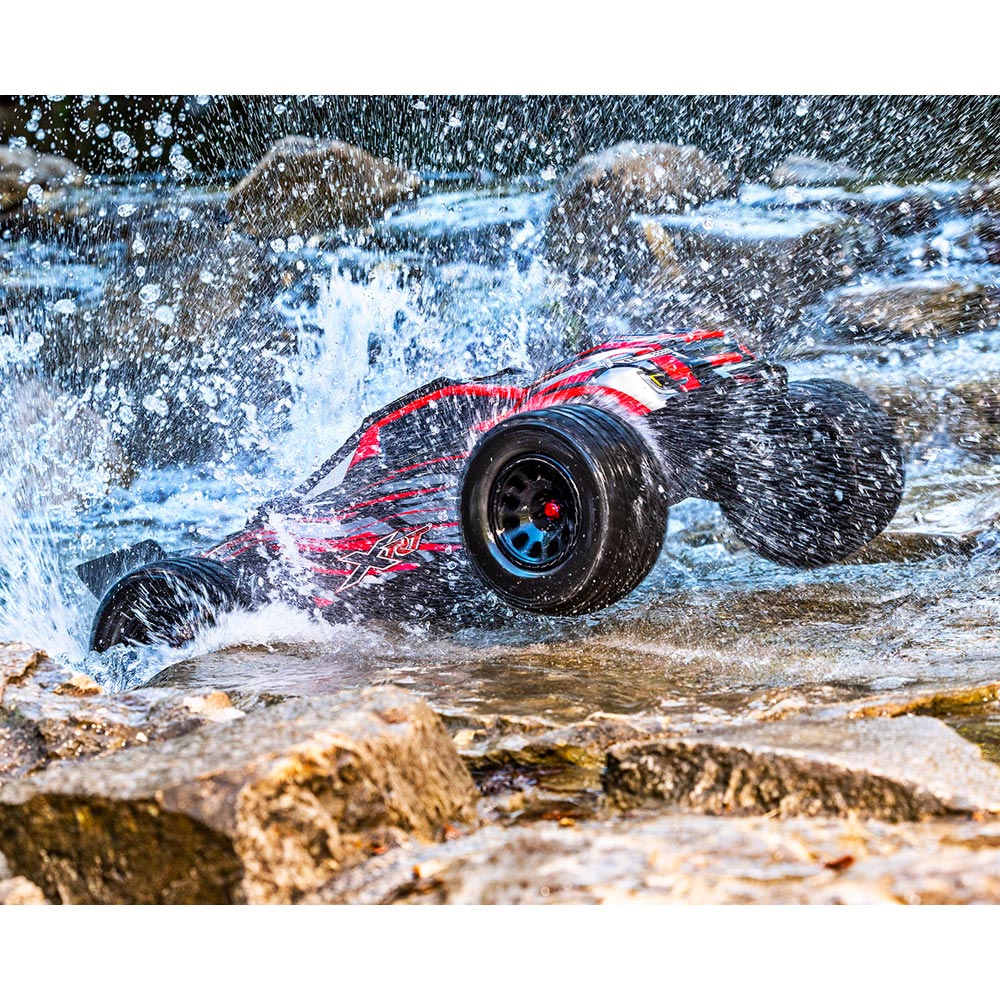 Traxxas XRT 4X4 Brushless Race Truck 8S 1:7 RTR RC Car - Red