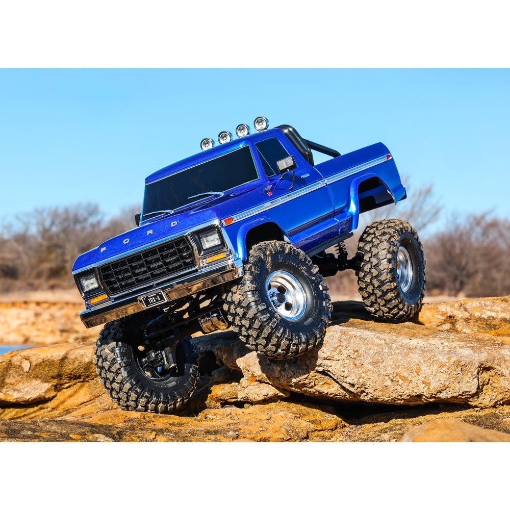 Traxxas TRX-4 Ford F-150 Ranger XLT High Trail 4WD 1:10 RTR RC Rock Crawler Blue