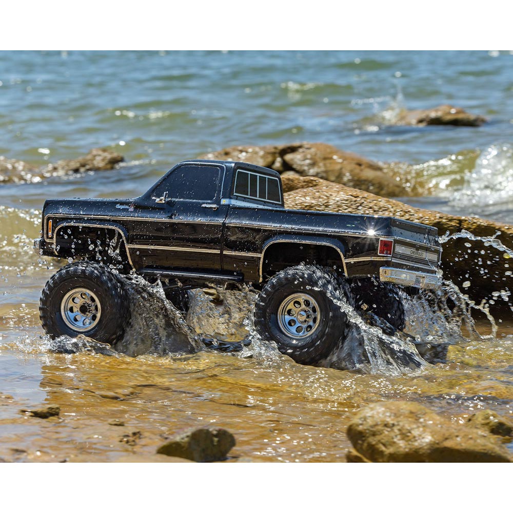 Traxxas TRX-4 Chevrolet K10 Cheyenne High Trail 4x4 RTR 1:10 RC Crawler - Black