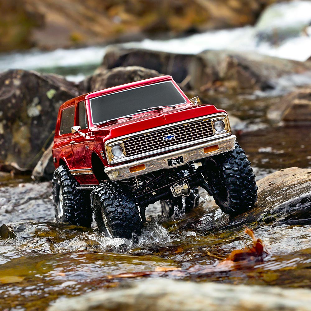 Traxxas TRX-4 1972 Chevrolet K5 Blazer High Trail 1:10 RC Scale Crawler - Red