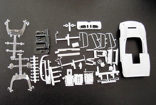 Thunderslot BOK002 Lola T70 Complete White Body Kit No.30 1:32