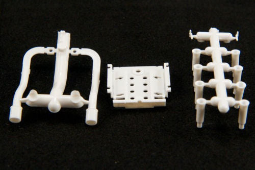 Thunderslot ENK001 Lola Engine/Exhaust Kit 1:32