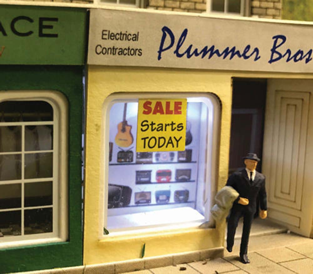 Train Tech Smart Light - Television Simulator HO/OO Gauge TTSL60