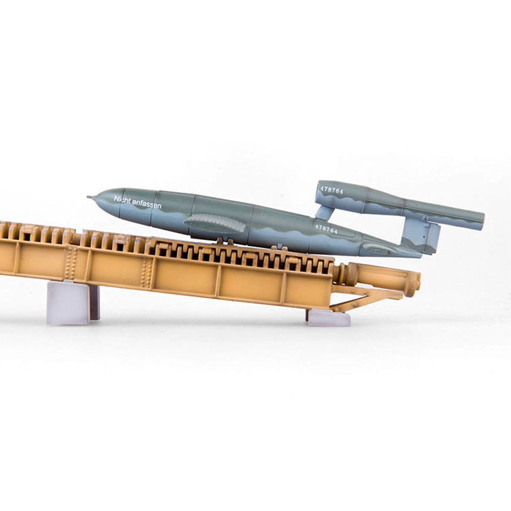 ModelCollect UA72033 German WWII V-1 Missile Launching Position 1:72 Model Kit