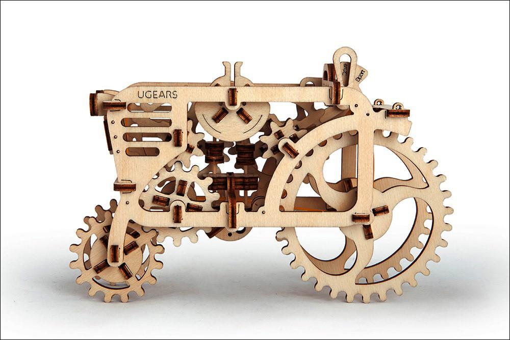 UGEARS Tractor Mechanical Wooden Model Kit 70003