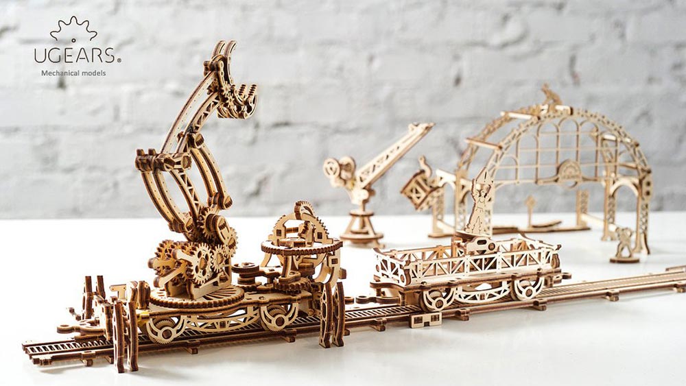 UGEARS Rail Manipulator Mechanical Wooden Model Kit 70032