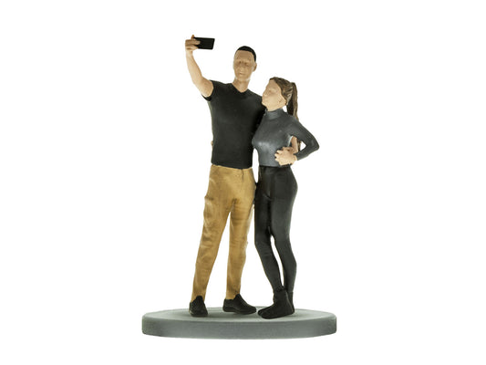 Viessmann eMotion Selfie Couple VN1559 HO Gauge