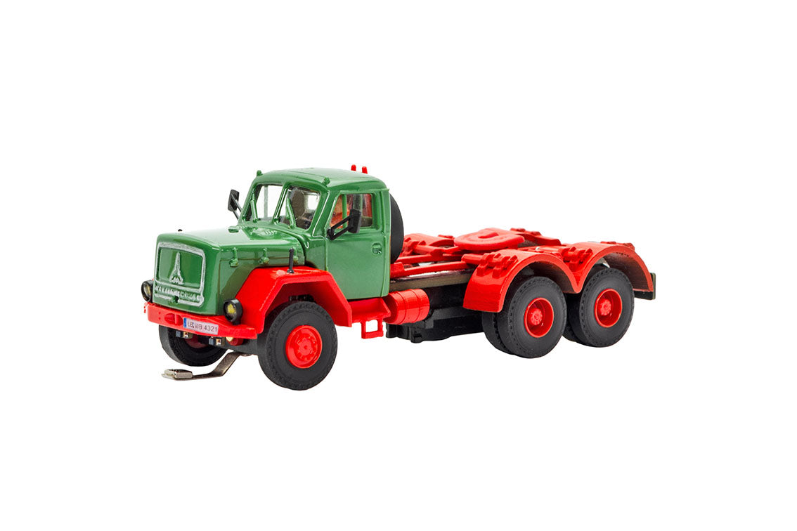 Viessmann CarMotion Magirus Deutz 3 Axle Truck VN8012 HO Gauge