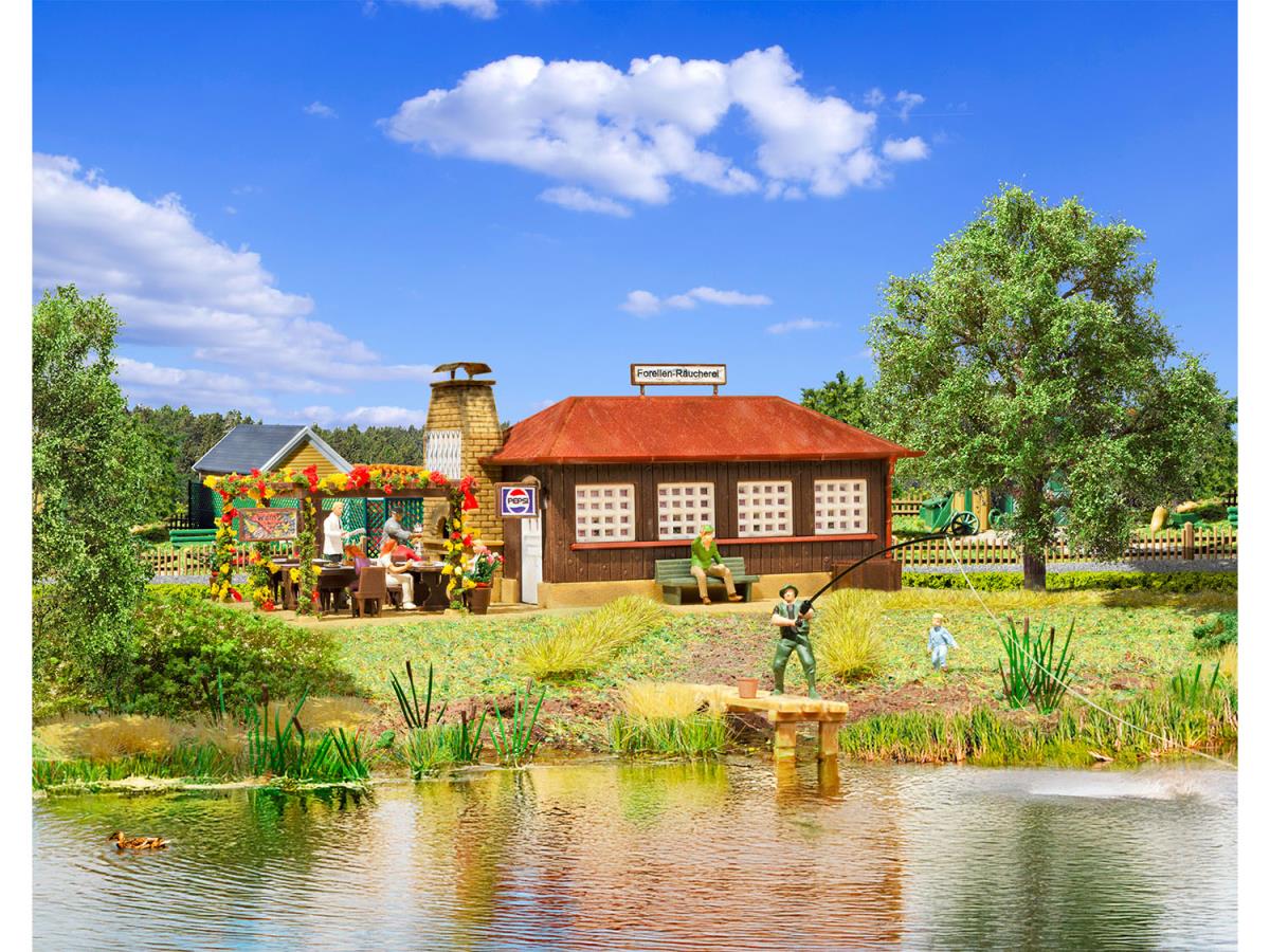 Vollmer 43615 Trout Smokehouse Kit HO