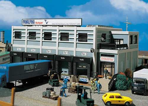 Vollmer 45605 Five Bay Freight Forwarding Depot Kit HO