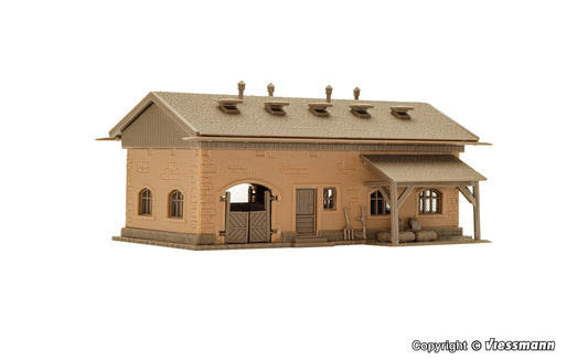 Vollmer 47723 Piggery with Pigs Kit N Gauge