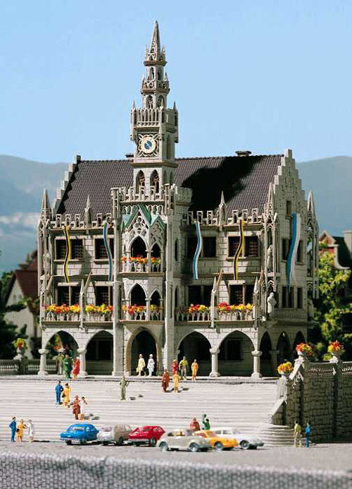 Vollmer 47761 City Hall Kit N Gauge